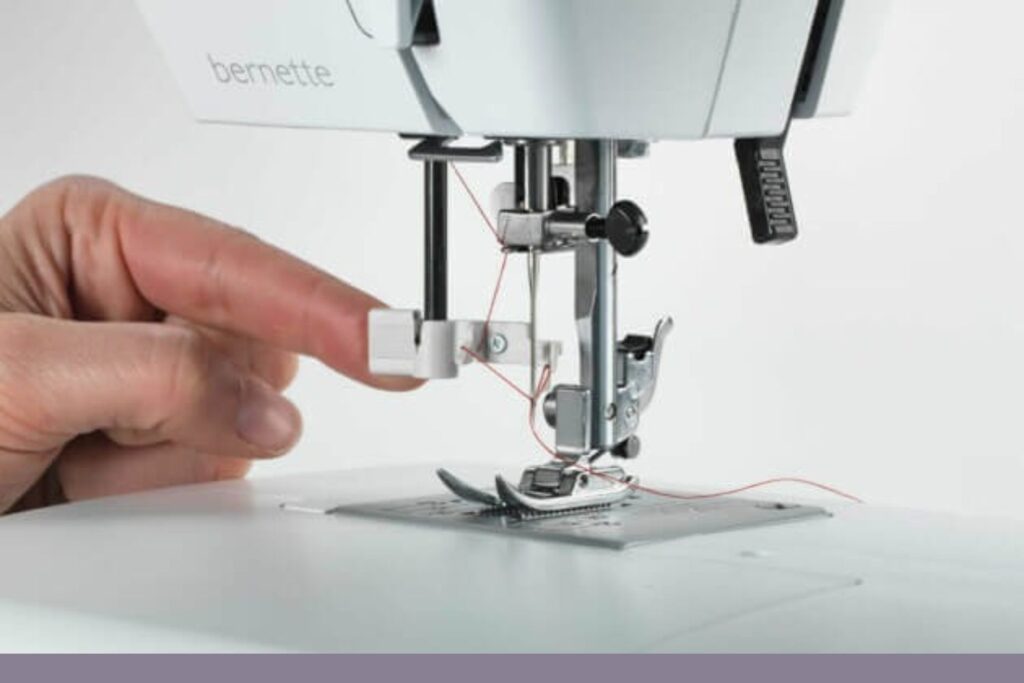 Bernette B33
